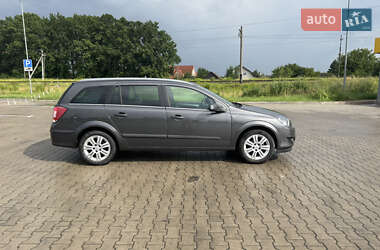 Универсал Opel Astra 2009 в 