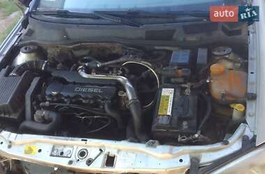 Купе Opel Astra 1999 в Белогородке