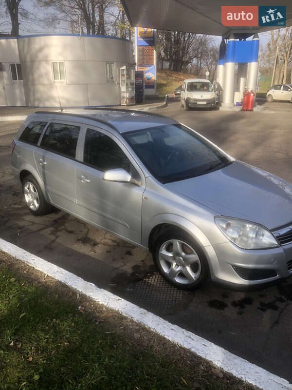 Универсал Opel Astra 2007 в Львове
