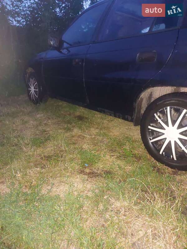 Универсал Opel Astra 1995 в Козельце фото 8 Универсал Opel Astra 1995 в Козельце