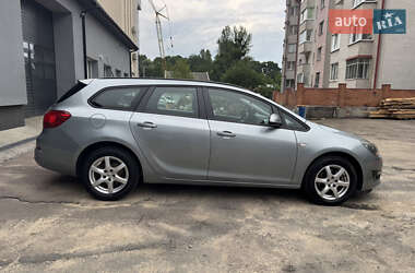 Универсал Opel Astra 2013 в 