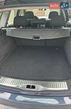 Универсал Opel Astra 2006 в 