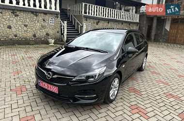 Opel Astra 2022