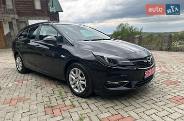 Универсал Opel Astra 2022 в 