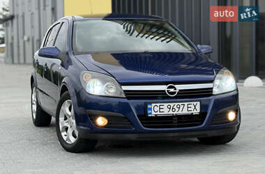 Хэтчбек Opel Astra 2006 в 