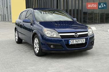 Хэтчбек Opel Astra 2006 в 