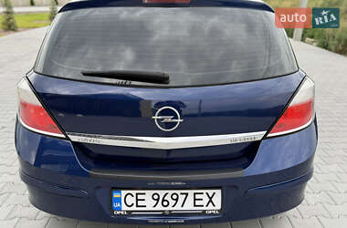 Хэтчбек Opel Astra 2006 в 