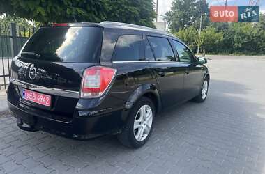 Универсал Opel Astra 2009 в 