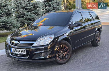 Универсал Opel Astra 2008 в Одессе
