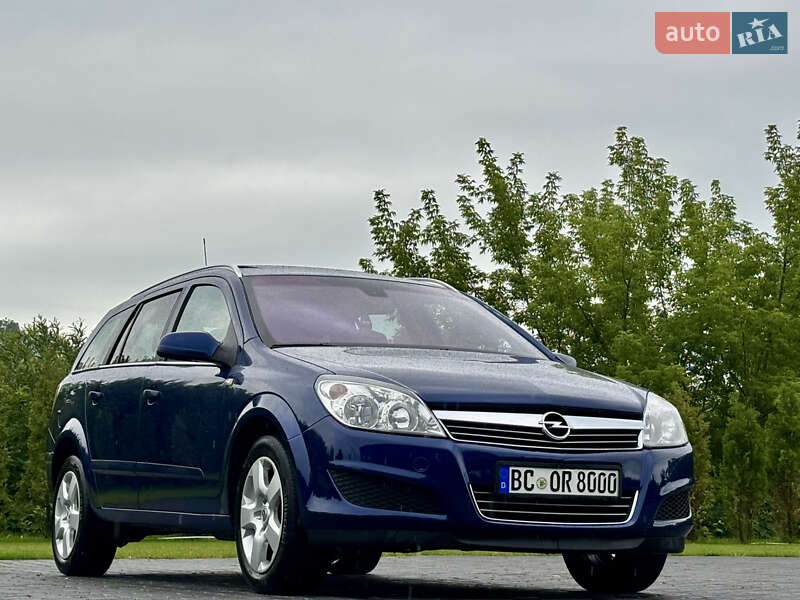 Универсал Opel Astra 2008 в Тернополе