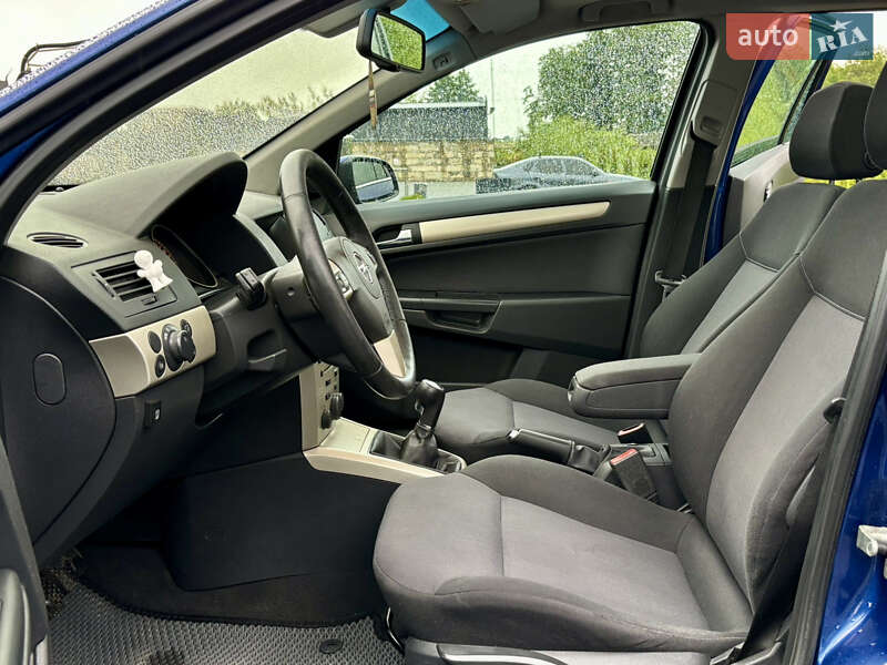 Универсал Opel Astra 2008 в Тернополе