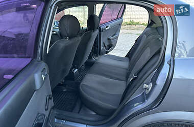 Седан Opel Astra 2007 в 