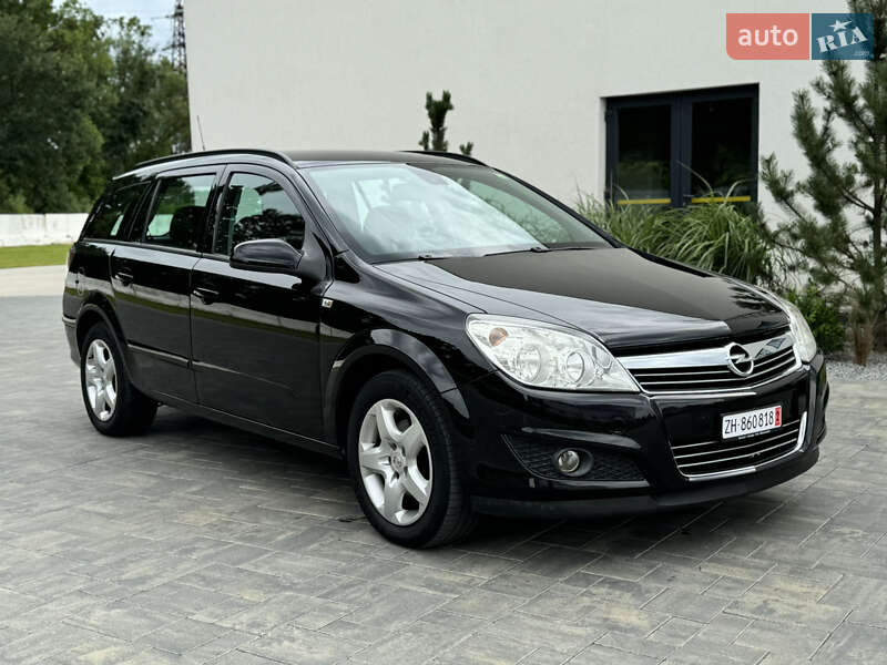 Универсал Opel Astra 2007 в Луцке