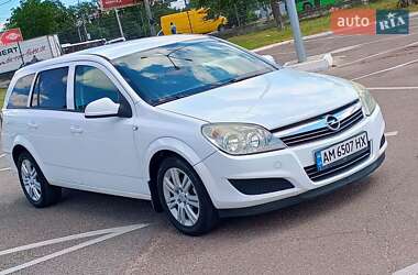 Універсал Opel Astra 2009 в Житомирі