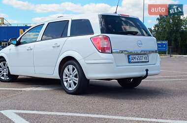 Универсал Opel Astra 2009 в 
