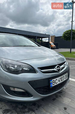 Хэтчбек Opel Astra 2015 в 
