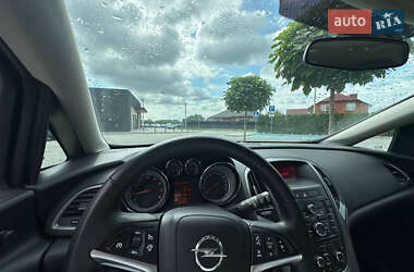 Хэтчбек Opel Astra 2015 в 