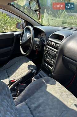 Седан Opel Astra 1999 в 
