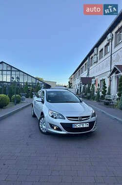 Opel Astra 2013