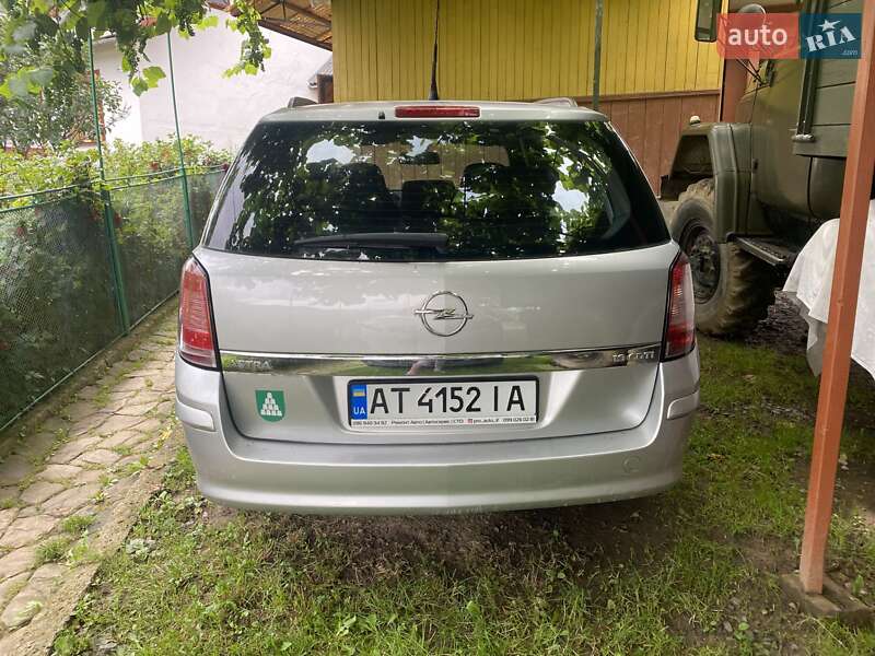 Универсал Opel Astra 2007 в Делятине