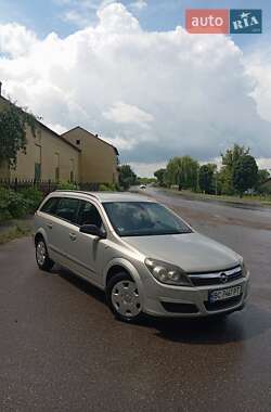 Універсал Opel Astra 2005 в Буську