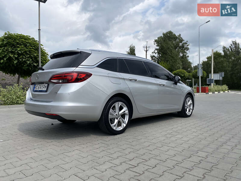 Универсал Opel Astra 2016 в Хмельницком