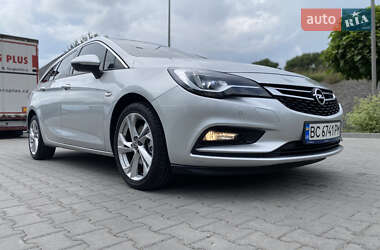 Opel Astra 2016