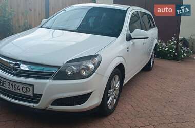 Opel Astra 2010