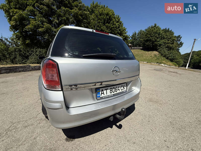 Универсал Opel Astra 2007 в Ивано-Франковске