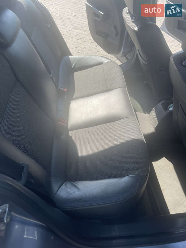 Хэтчбек Opel Astra 2005 в Стрые