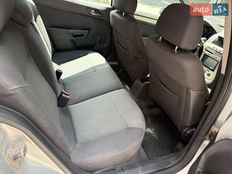 Универсал Opel Astra 2007 в Одессе