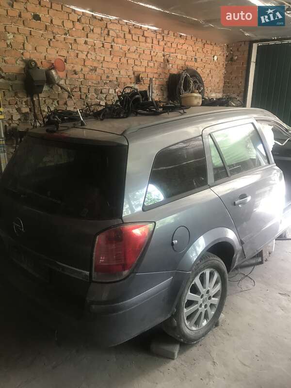 Opel Astra 2005