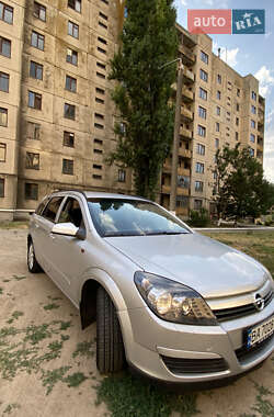 Универсал Opel Astra 2005 в Долинской