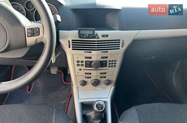 Универсал Opel Astra 2008 в 