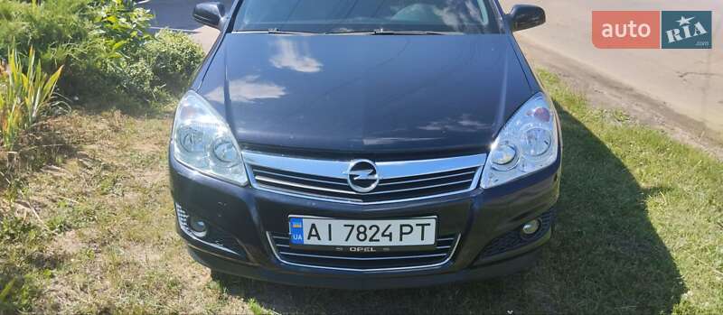 Универсал Opel Astra 2008 в 