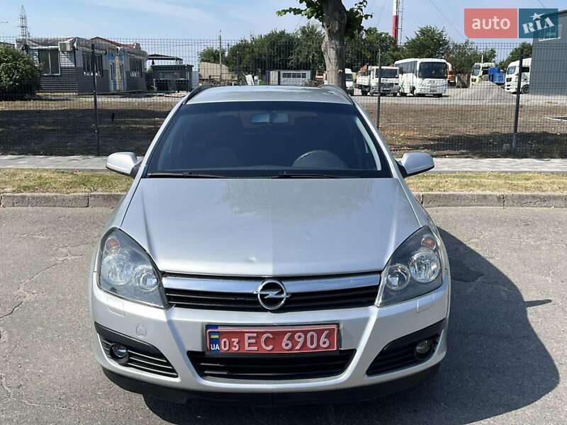 Універсал Opel Astra 2005 в Білій Церкві
