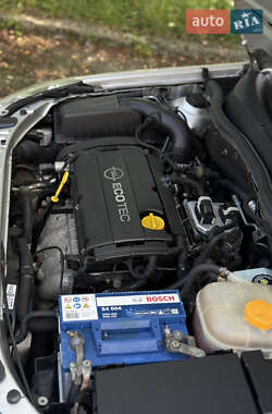 Универсал Opel Astra 2008 в 