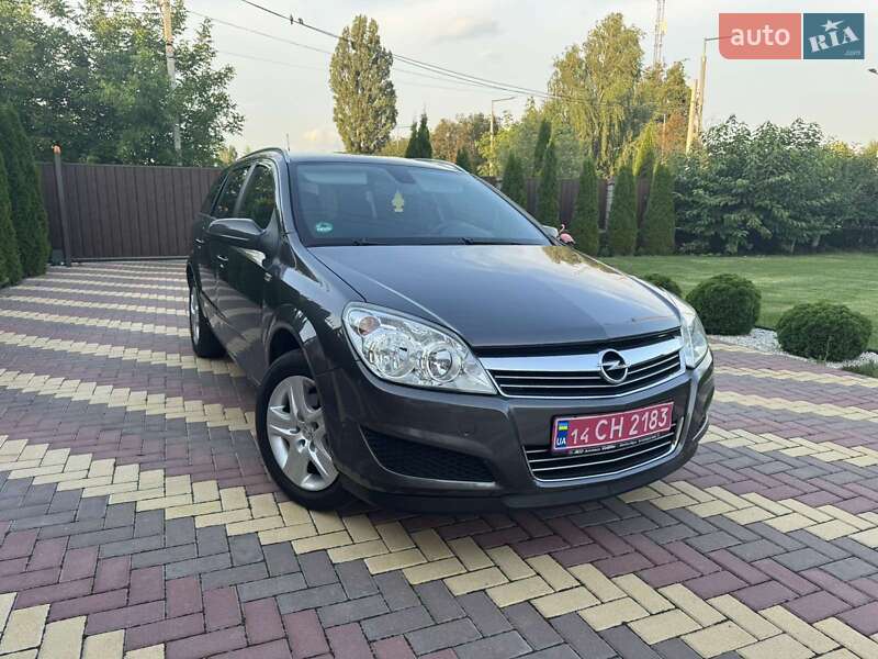 Универсал Opel Astra 2010 в Виннице