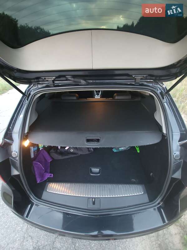 Універсал Opel Astra 2012 в Кременчуці