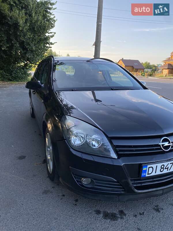 Универсал Opel Astra 2004 в Луцке