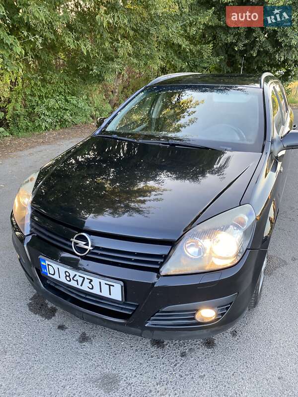 Универсал Opel Astra 2004 в Луцке