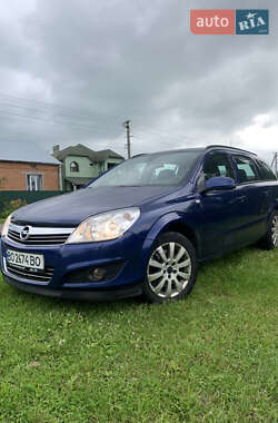 Універсал Opel Astra 2007 в Дублянах