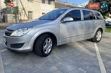Универсал Opel Astra 2007 в 
