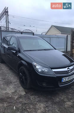 Opel Astra 2012