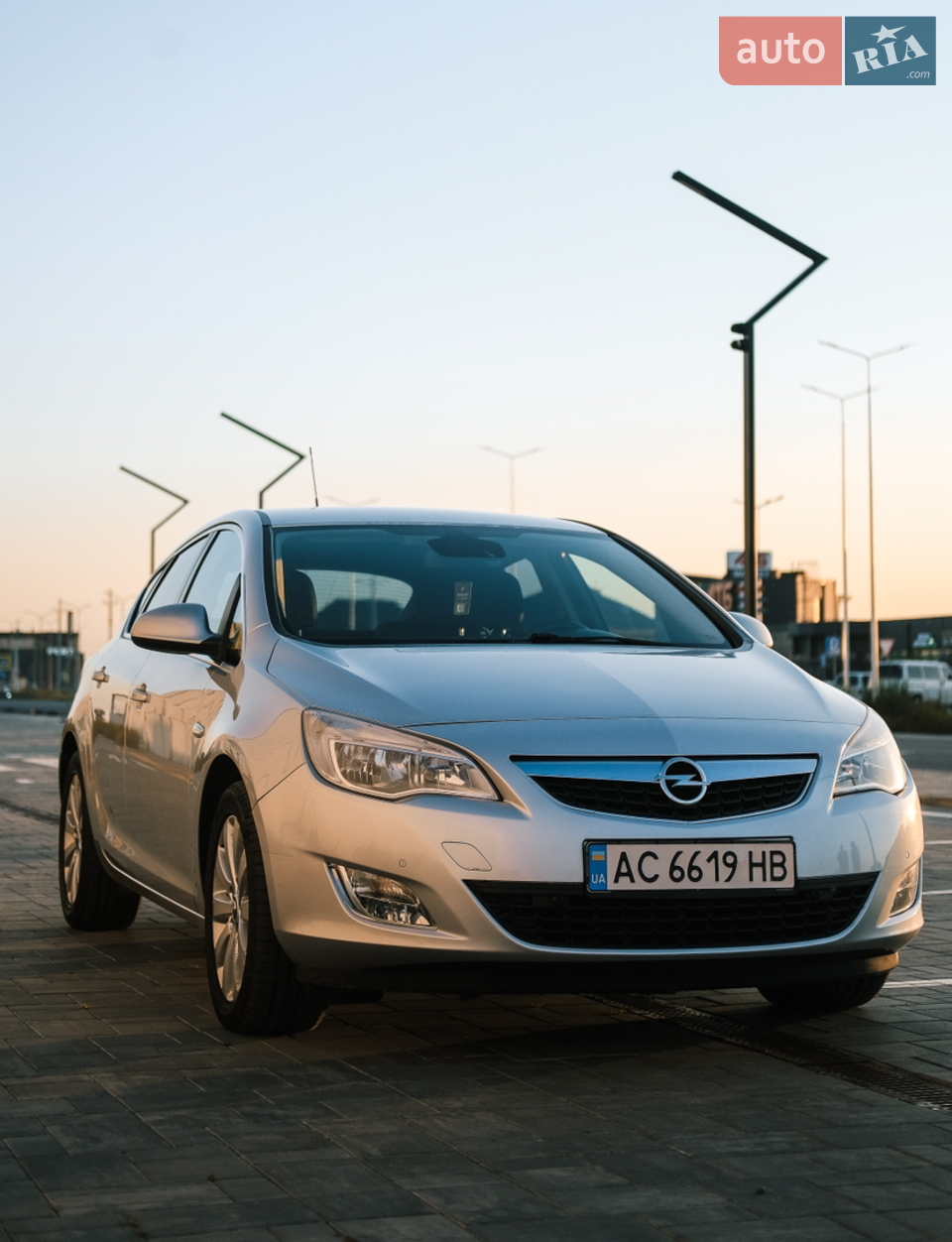 2010 Opel Astra - мініатюра 13