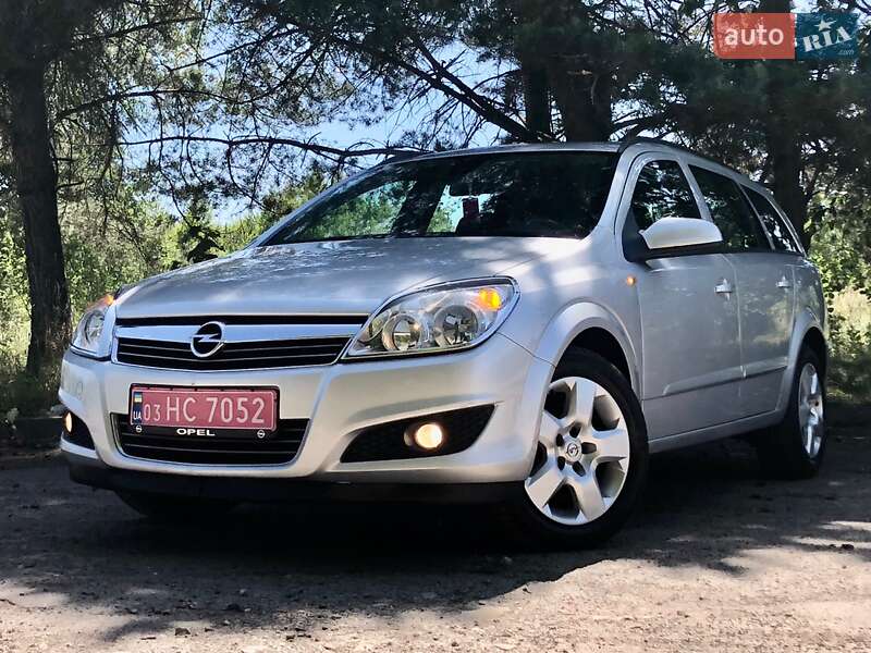 Opel Astra 2008