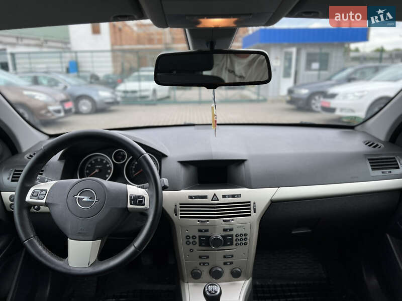 Універсал Opel Astra 2007 в Старокостянтинові