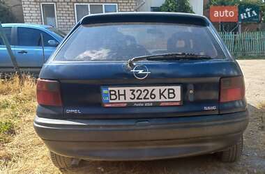 Хэтчбек Opel Astra 2001 в Одессе