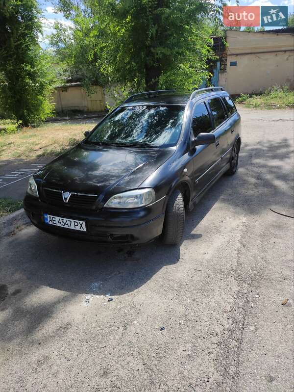 Универсал Opel Astra 2004 в 