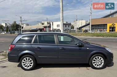 Универсал Opel Astra 2009 в 